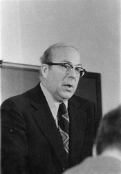 Shultz, George P.